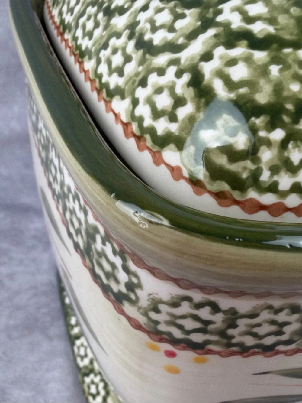 Temp-Tations Old World Green Ceramic Bread Box with Lid Ovenware by Tara
